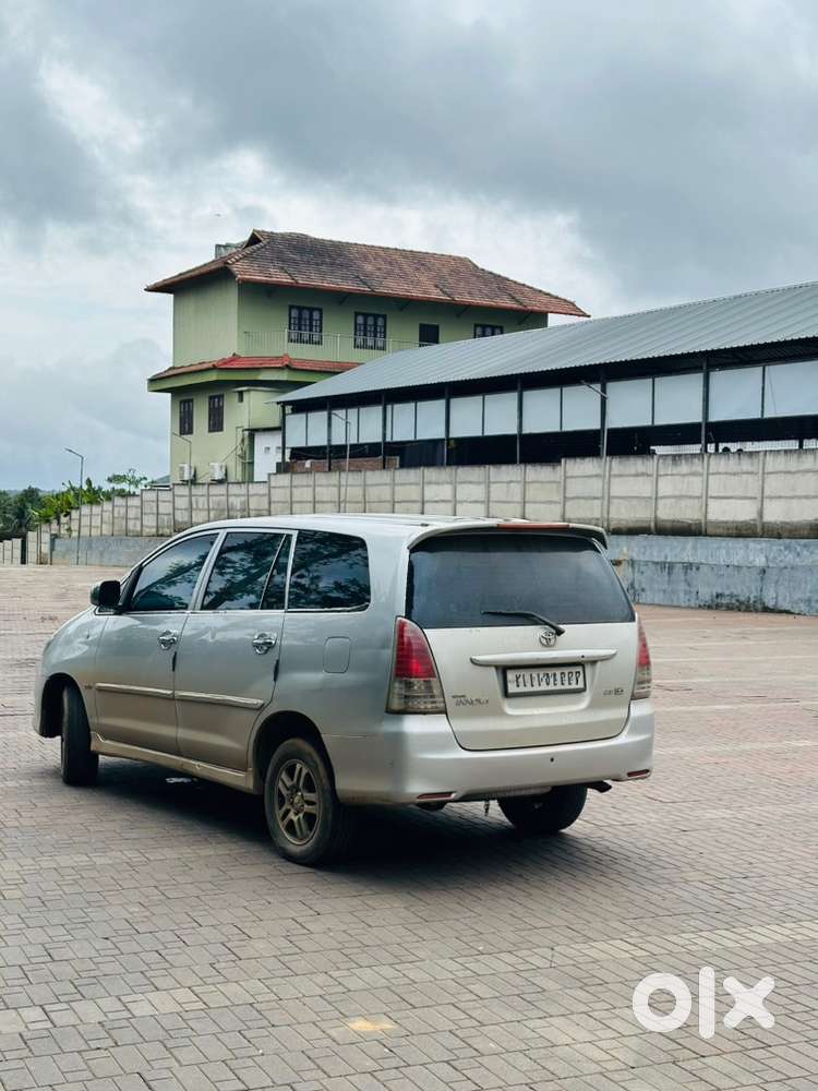 Toyota Innova 2009 Diesel Well Maintained