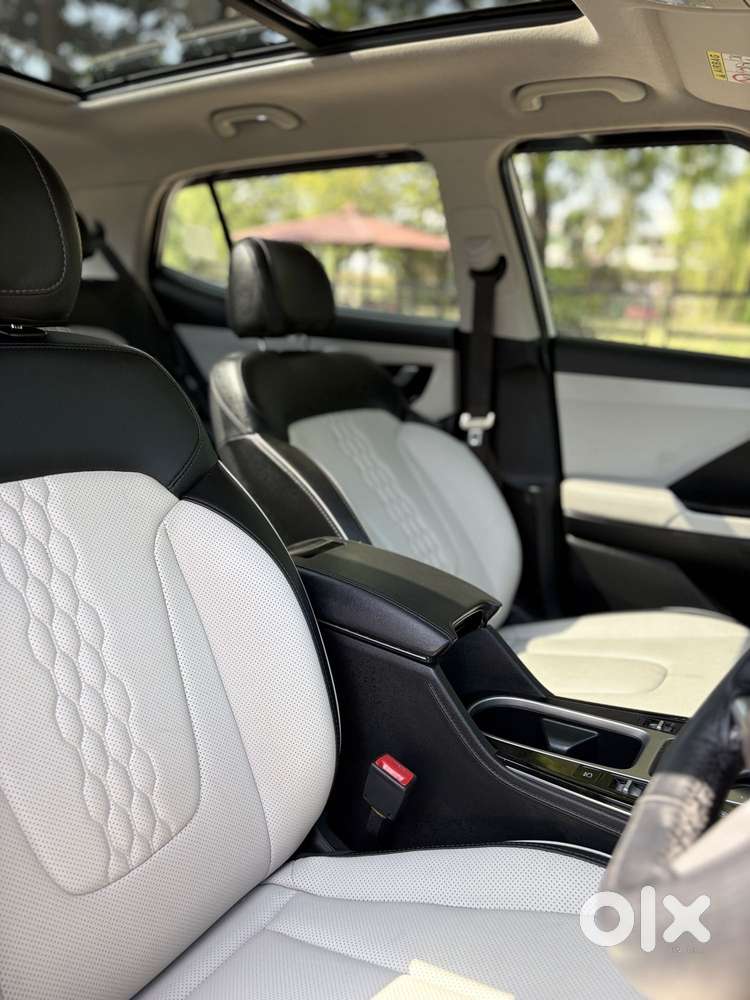 Hyundai Creta 1.6 Sx (o), 2023, Petrol