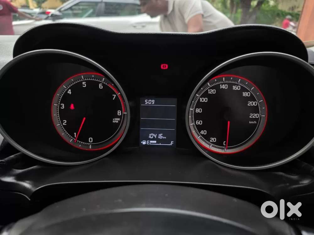 Maruti Suzuki Swift Vxi, 2021, Petrol