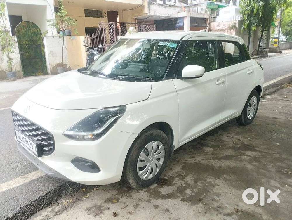 Maruti Suzuki Swift Vxi Optional, 2025, Petrol