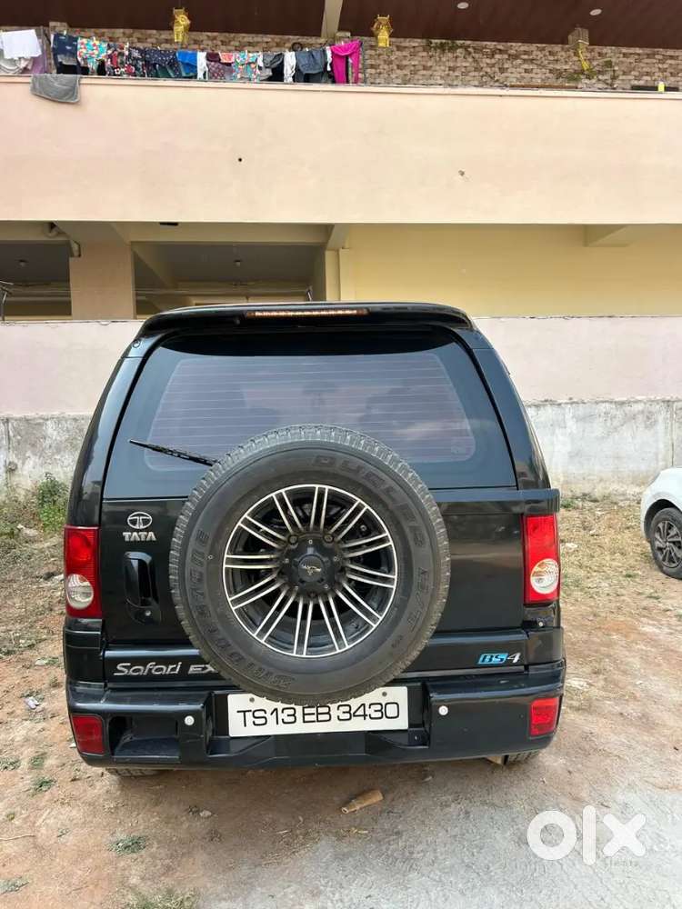 Tata Safari 2015 Diesel 140000 Km Driven