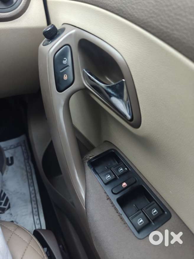 Skoda Rapid 1.6 Mpi Ambition Plus, 2013, Petrol