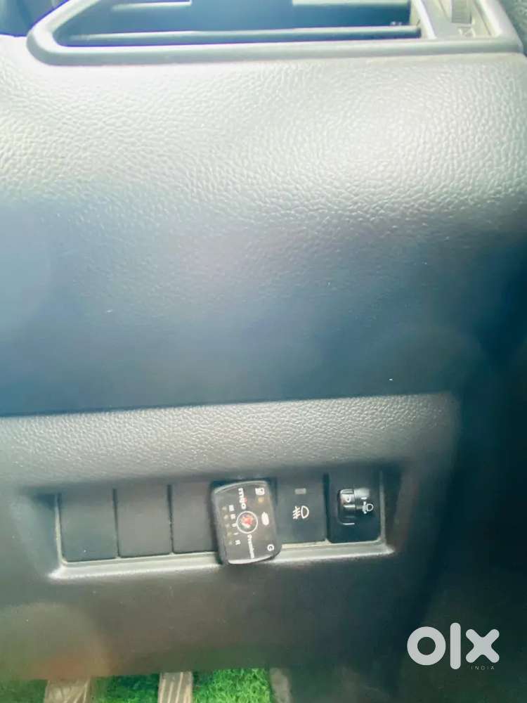 Swift 2019 Vxi Cng Petrol