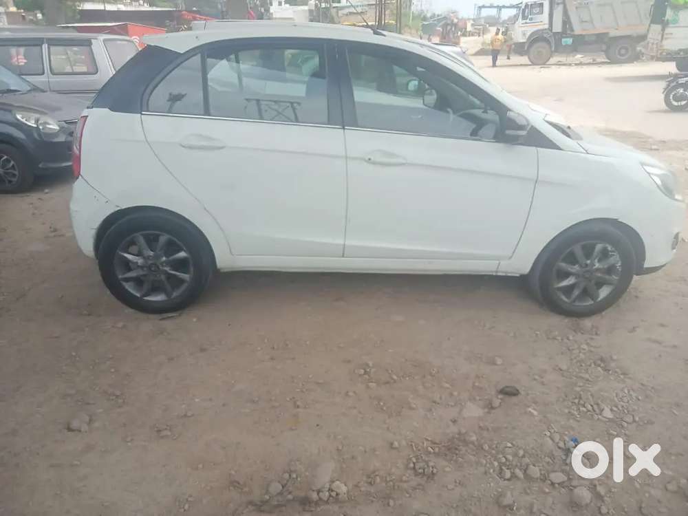 Tata Bolt 2016