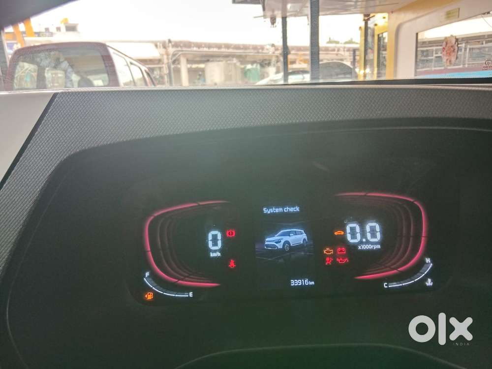 Kia Carens 1.4 Prestige Plus Turbo 7 Str, 2022, Petrol