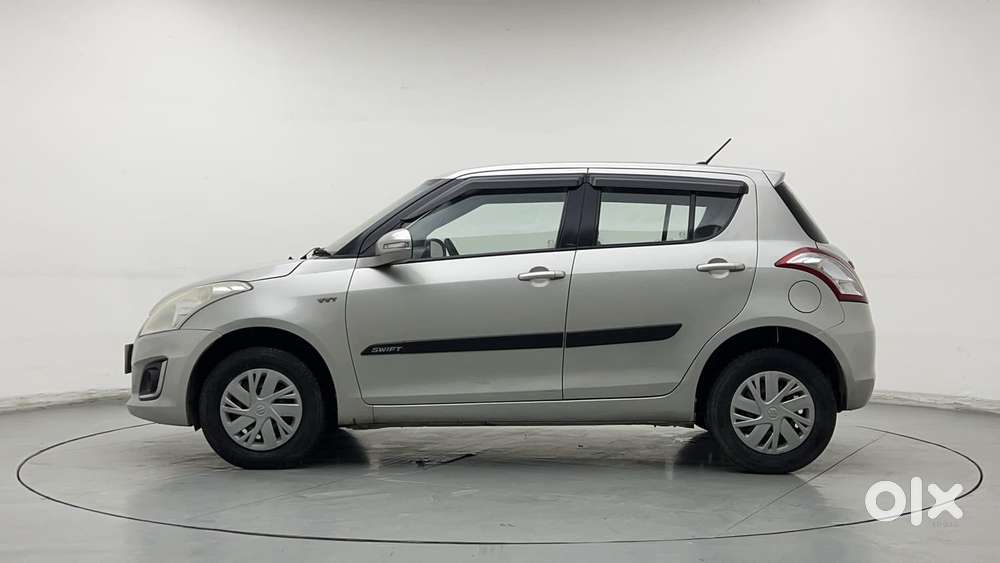 Maruti Suzuki Swift Vxi Optional, 2016, Petrol