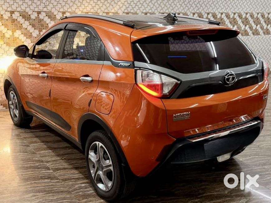 Tata Nexon 1.2 Revotron Xm (s), 2018, Petrol