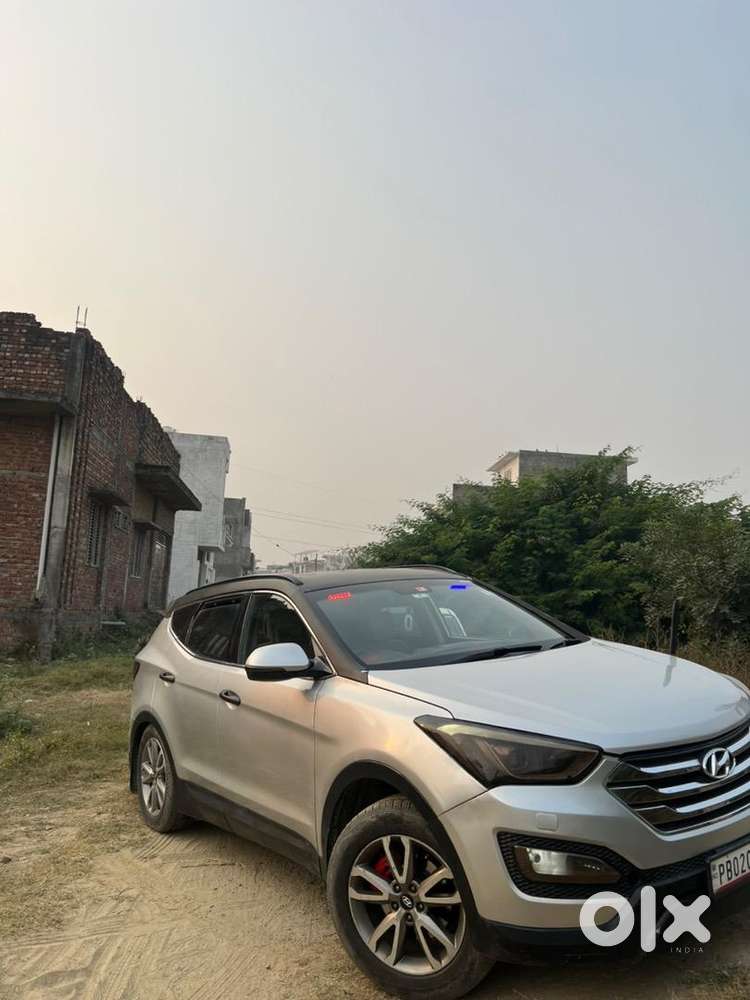 Hyundai Santa Fe 2014 Diesel 88542 Km Driven