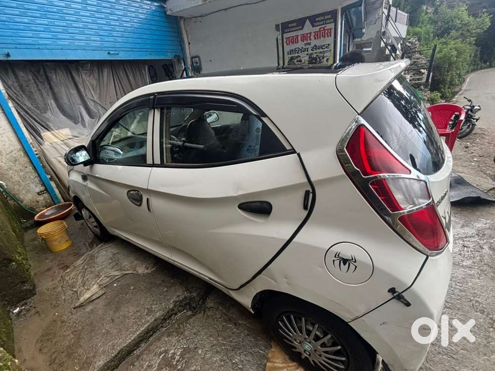 Hyundai Eon 2012 Petrol Well Maintained