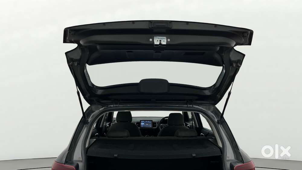 Hyundai Venue Sx Plus Turbo Dct, 2021, Petrol