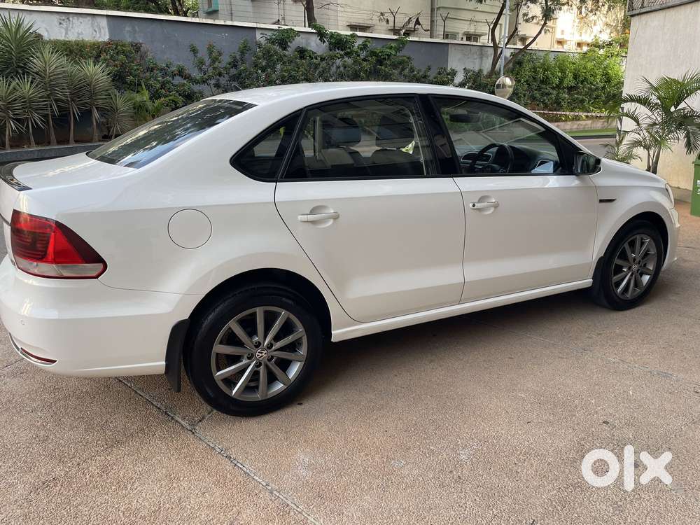 Volkswagen Vento 1.2 Highline Plus At 16 Alloy, 2019, Petrol