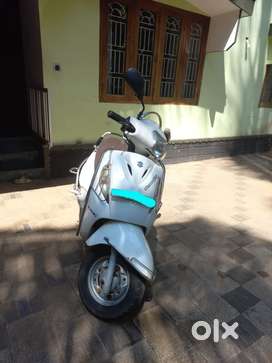 Olx ladies clearance two wheeler