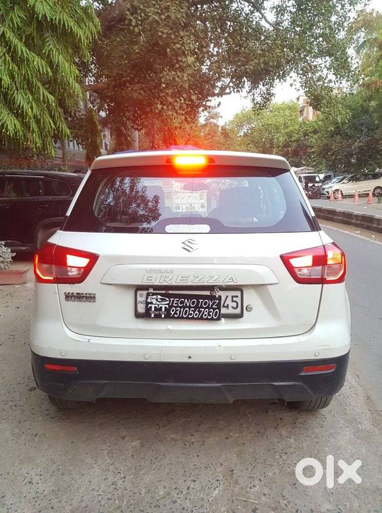Maruti Suzuki Brezza Ldi, 2016, Diesel