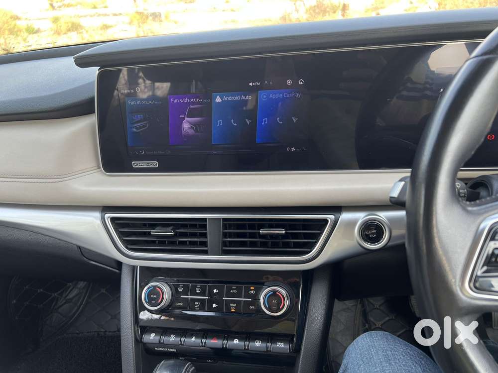 Mahindra Xuv700 2.2 Ax 7 Diesel At Luxury Pack Str Awd, 2022, Diesel