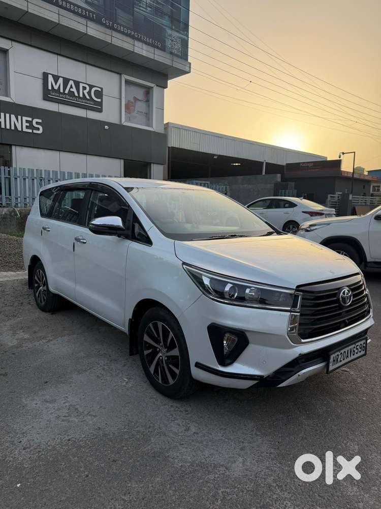 Toyota Innova Crysta [2020-ongoing] 2.7 Zx At 7 Str, 2022, Petrol