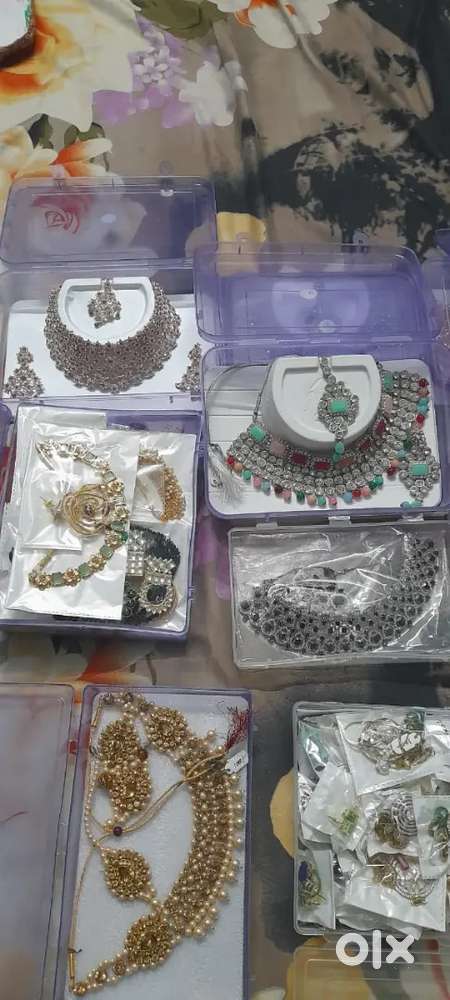 Artificial jewellery deals near me