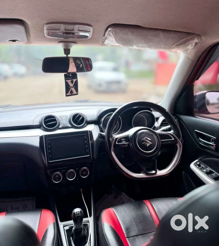 Maruti Suzuki Swift 1.3 Zxi, 2022, Petrol