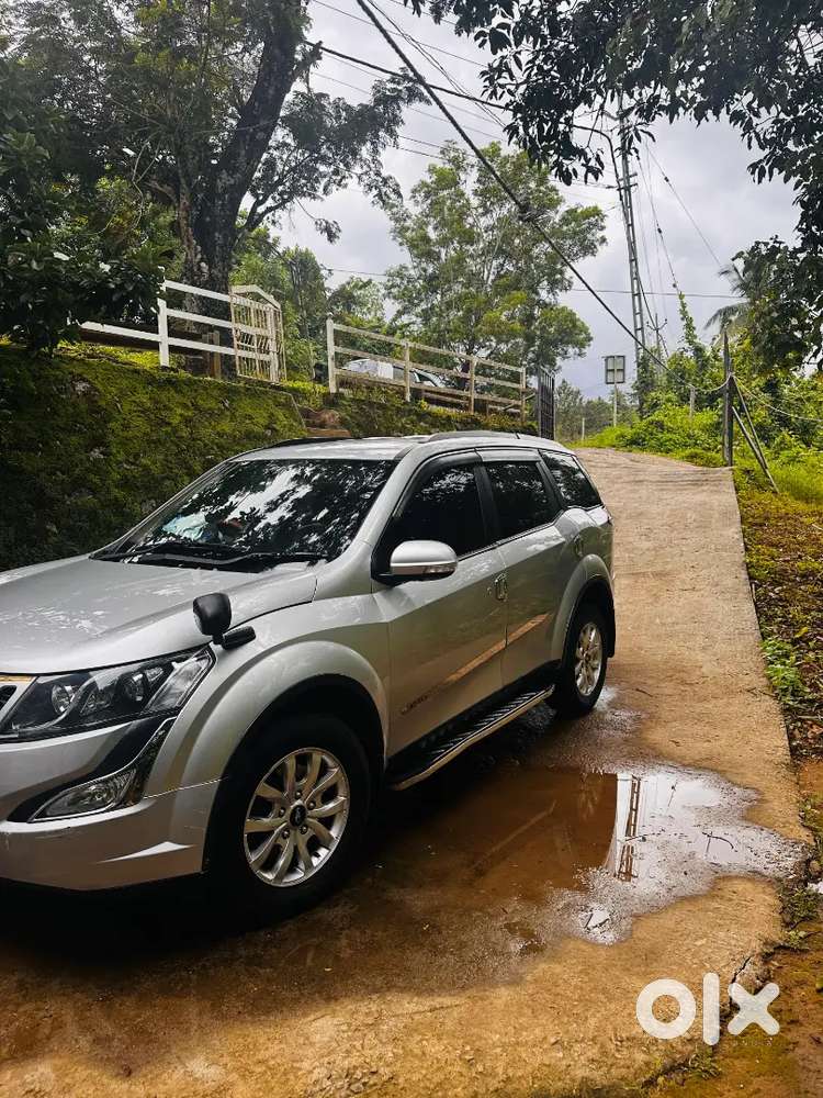 Mahindra Xuv500 2015 Diesel 99000 Km Driven