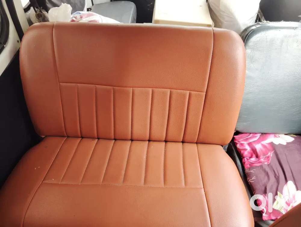 Maruti Suzuki Eeco 7 Seater S White 2015  Petrol + Cng