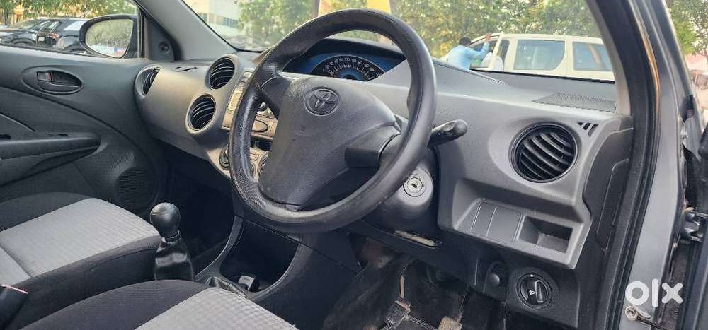Toyota Etios G Exclusive, 2013, Petrol