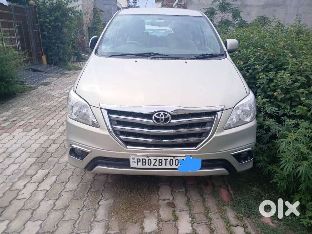 Sale Innova Car