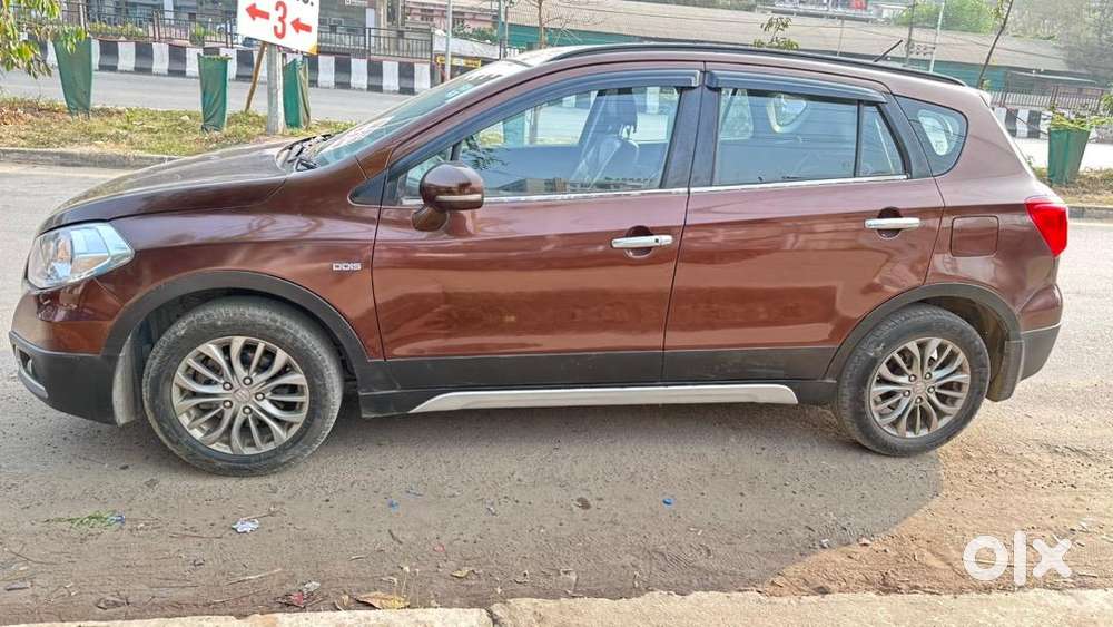 Maruti Suzuki S-cross 2017 Diesel Well Maintained