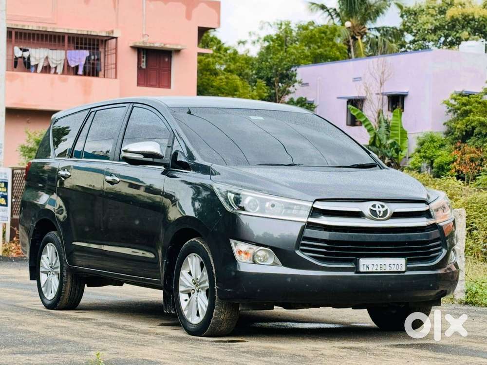 Toyota Innova Crysta 2.8z Automatic, 2016, Diesel