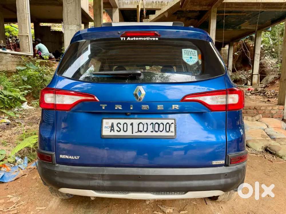 Lady Driven Renault Triber Automatic For Sale.