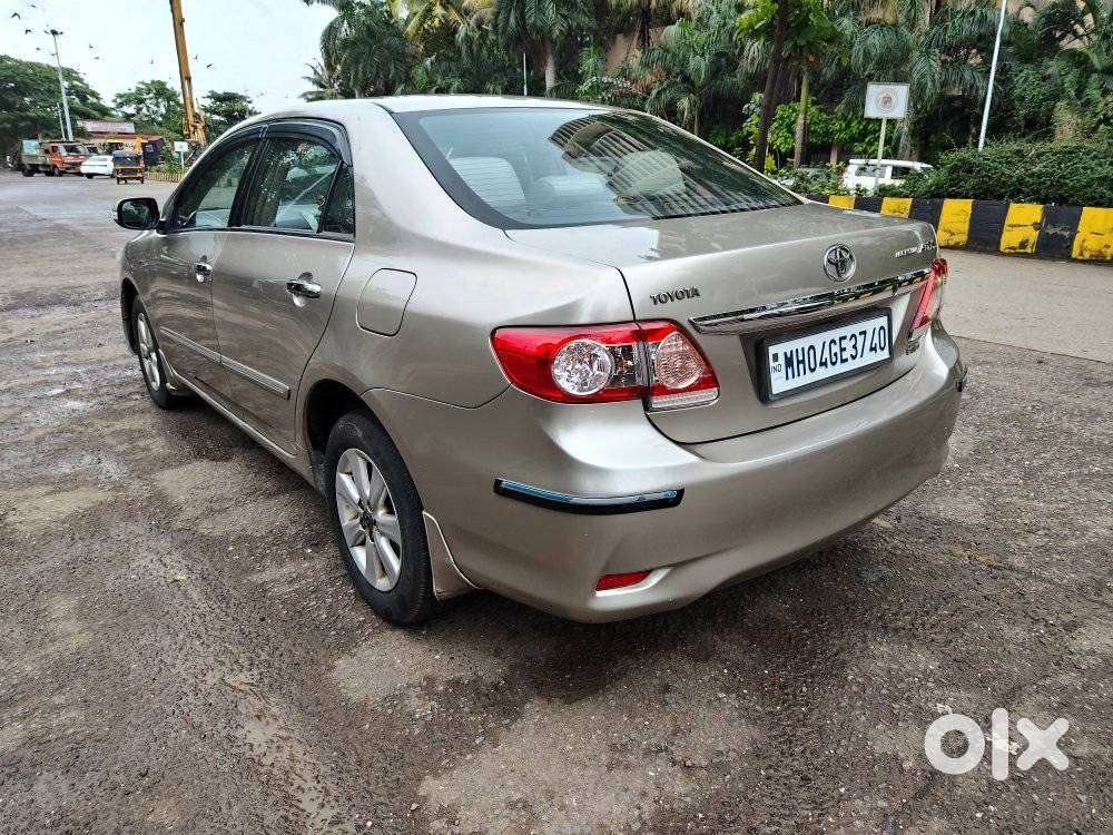 Toyota Corolla Altis G Hv At, 2013, Petrol