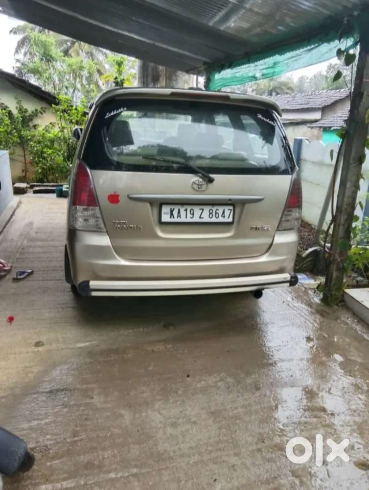 Toyota Innova 2008 Diesel 225000 Km Drive