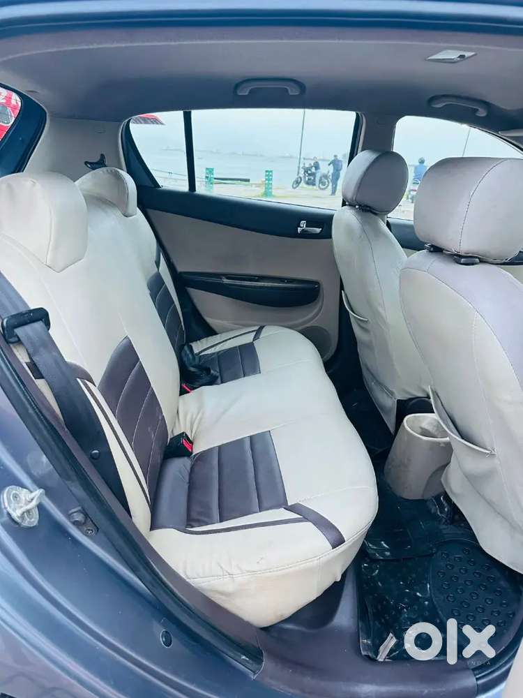 Hyundai I20 Magna Petrol 2010