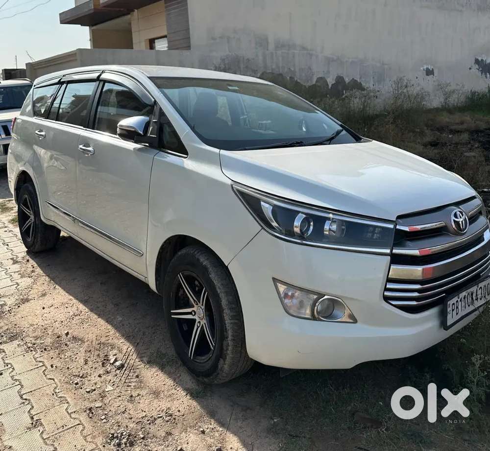 Toyota Innova Crysta 2017 Diesel Good Condition