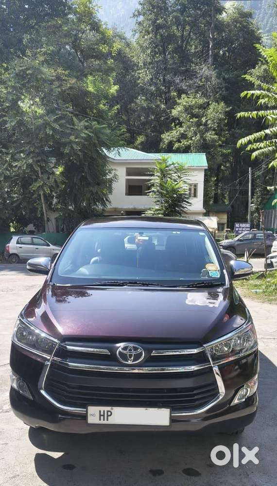 Toyota Innova Crysta 2017