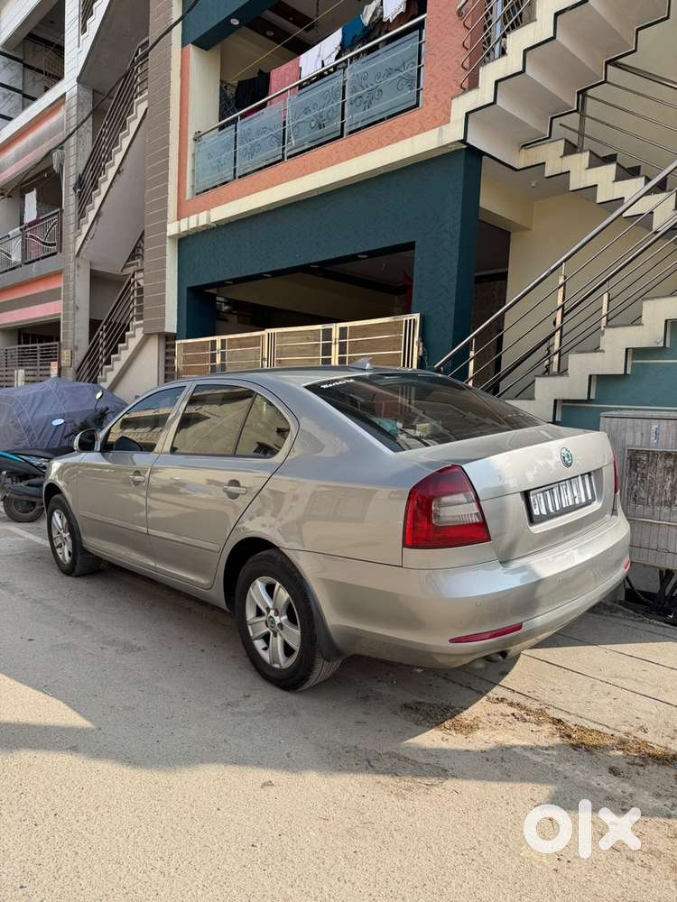 Skoda Laura 2013 Diesel Well Maintained