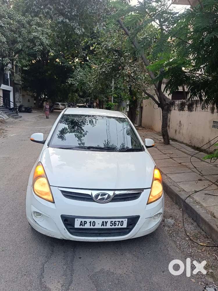 Hyundai I20 Spotz 2011