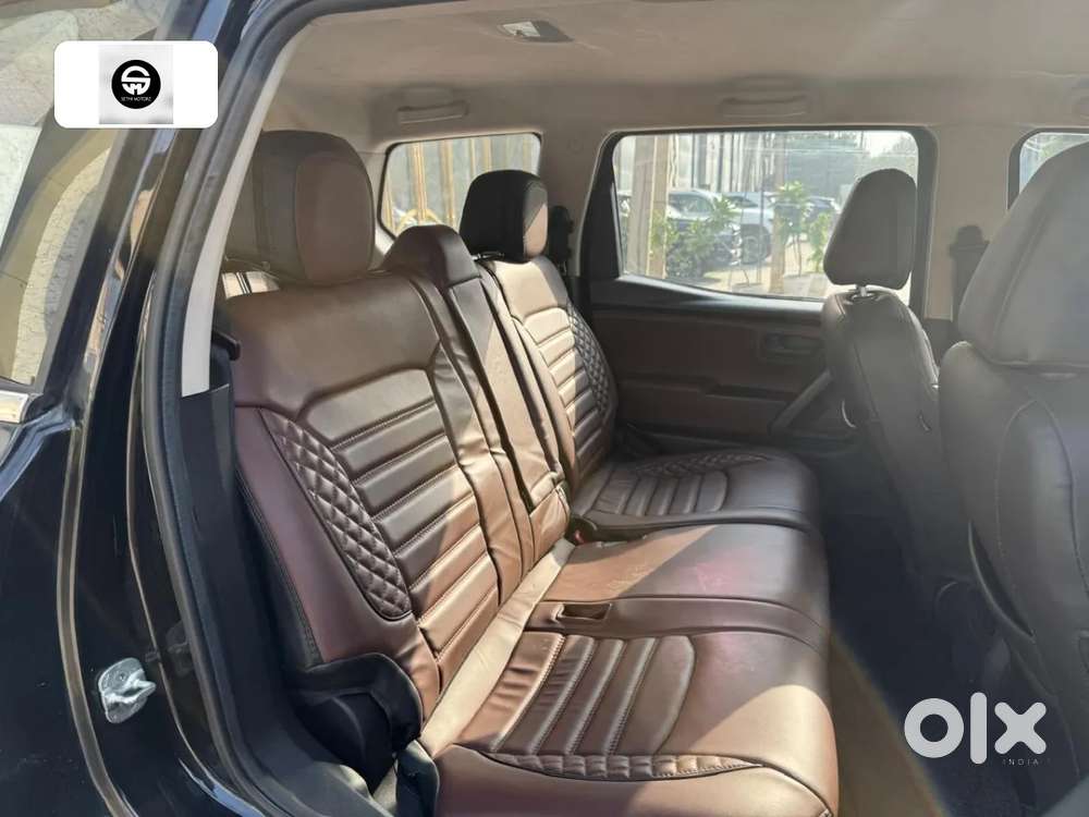 Mahindra Scorpio N Z2 Petrol Mt 7 Str, 2024, Petrol