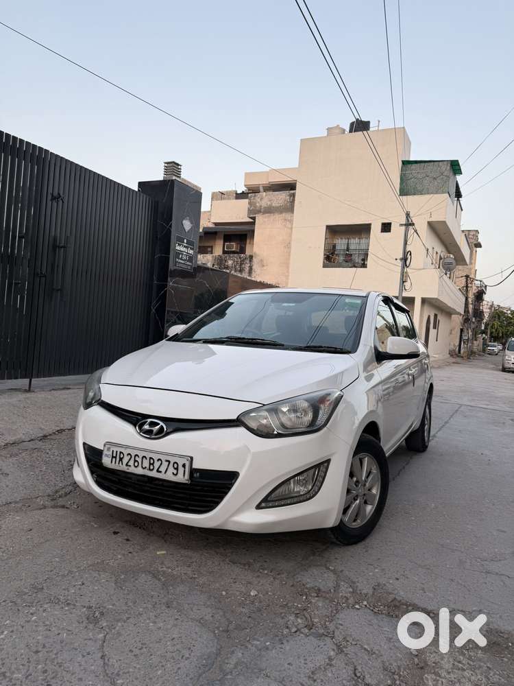 Hyundai I20 Sportz 1.2 Bs-iv, 2013, Petrol