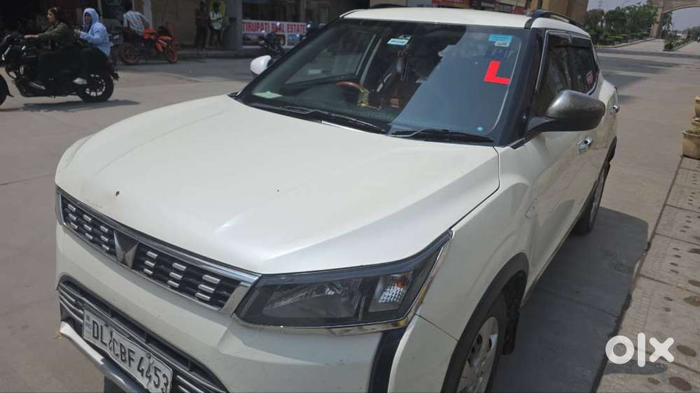 Automatic.  With Sunroof