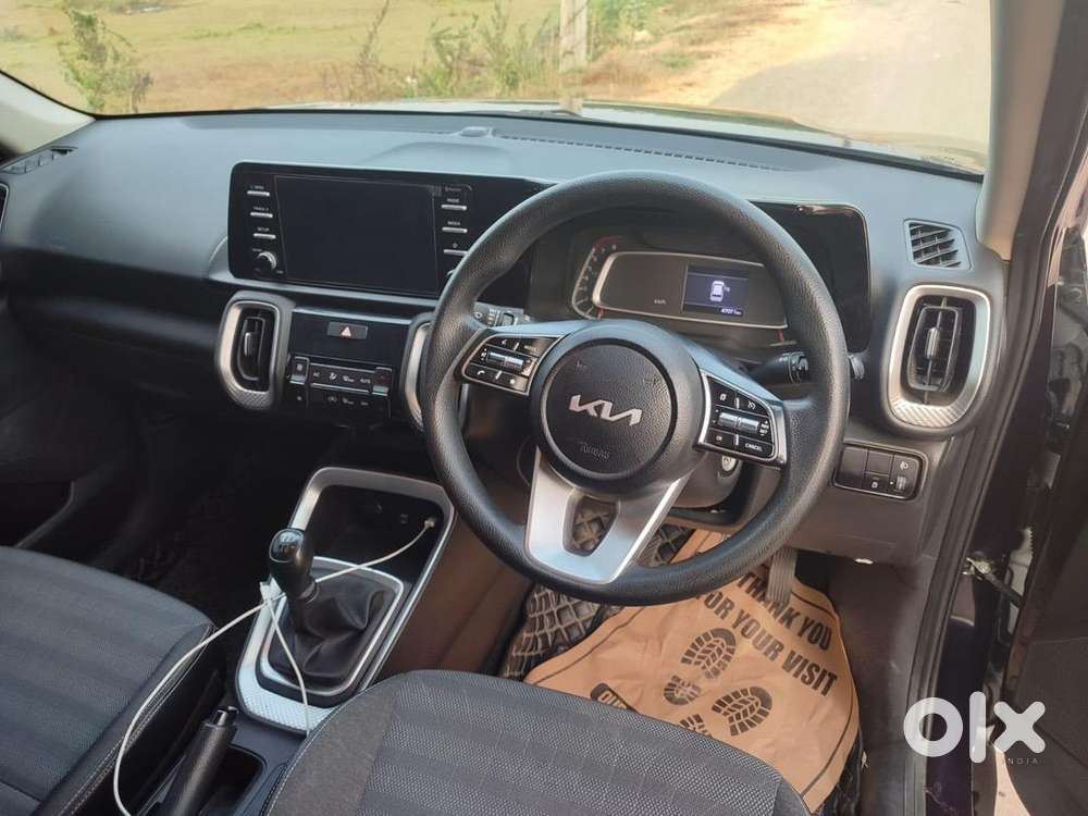 Kia Petrol Manual 2023