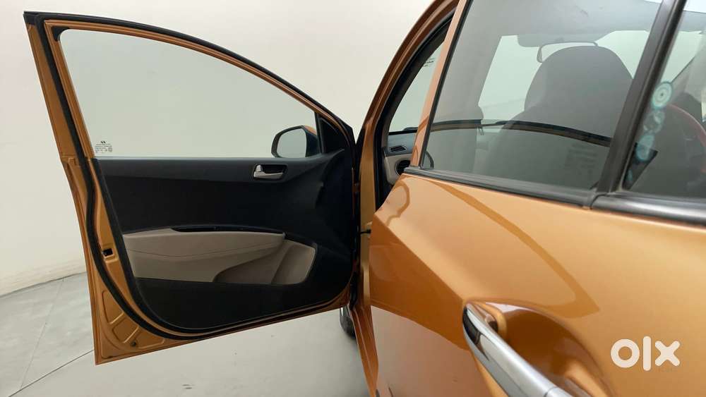Hyundai Grand I10 1.2 Kappa Asta At Vtvt, 2015, Petrol