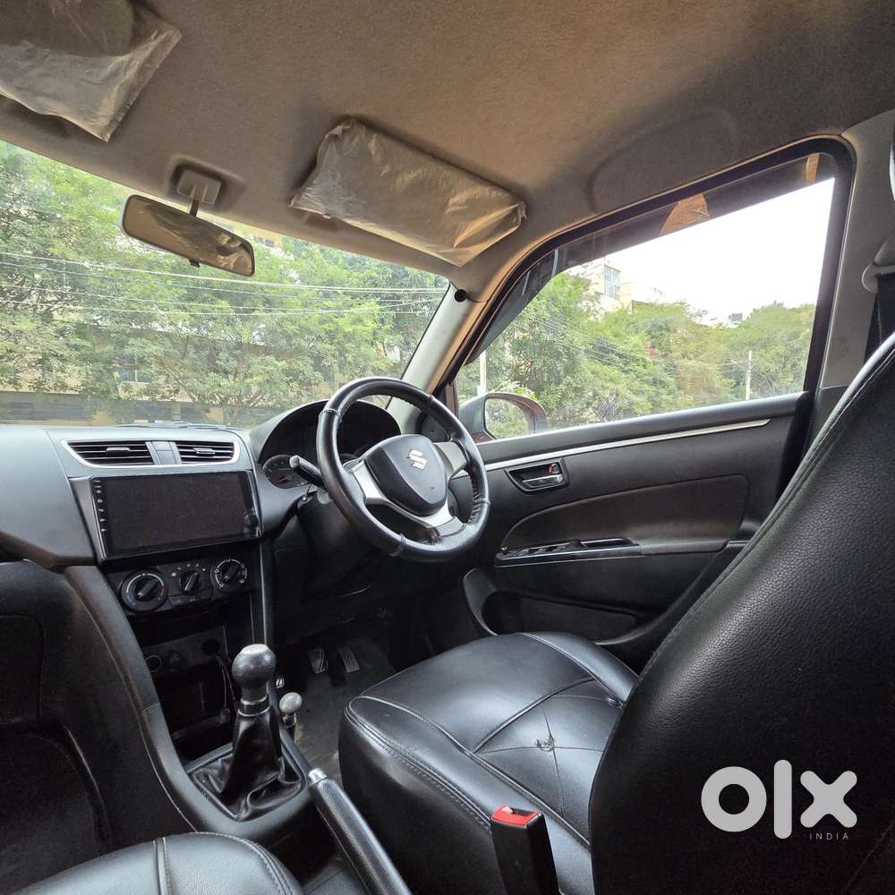 Maruti Suzuki Swift Vxi Abs Bsiv, 2013, Petrol