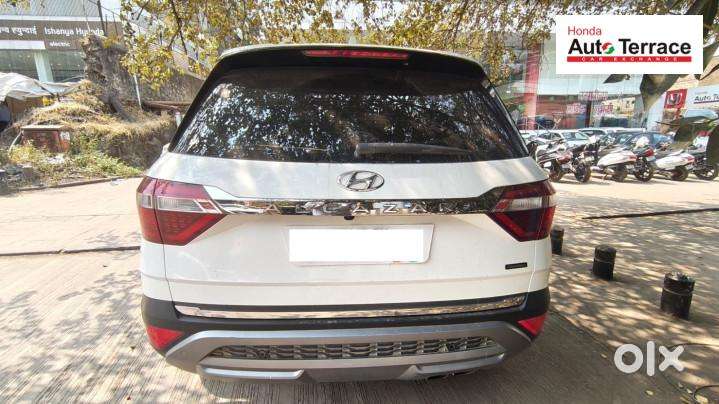Hyundai Alcazar Signature (o) 7 Seater 1.5 Diesel At Adventure Dual ..
