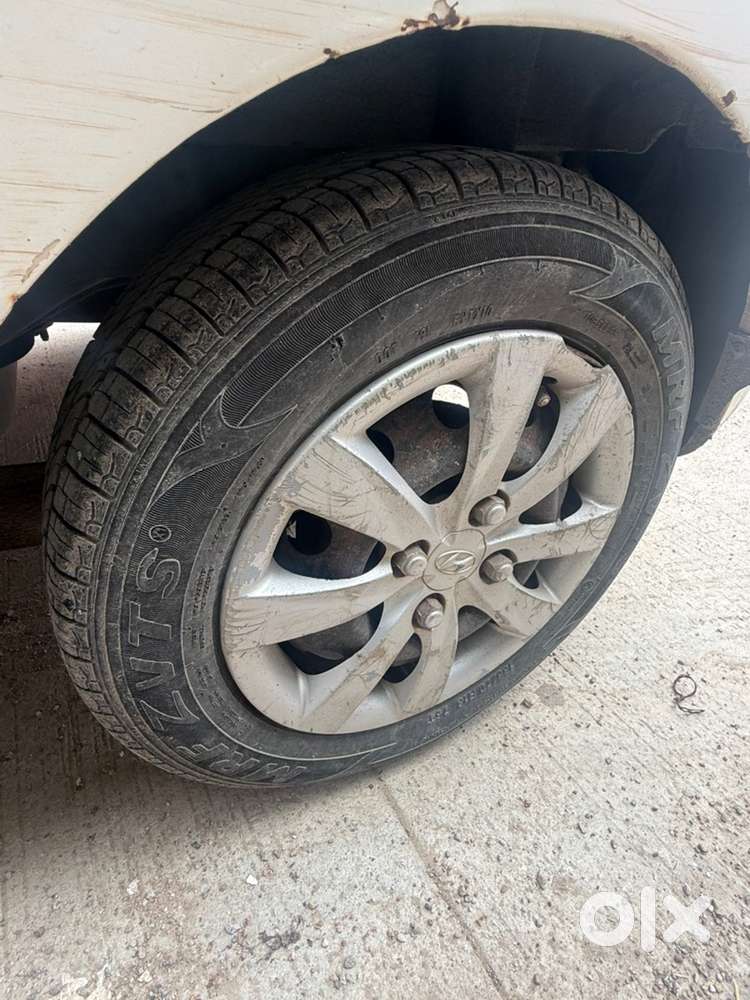 Hyundai Eon 2011 Petrol Well Maintained