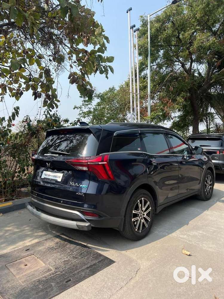 Mahindra Xuv700 2022 Diesel 100000 Km Driven