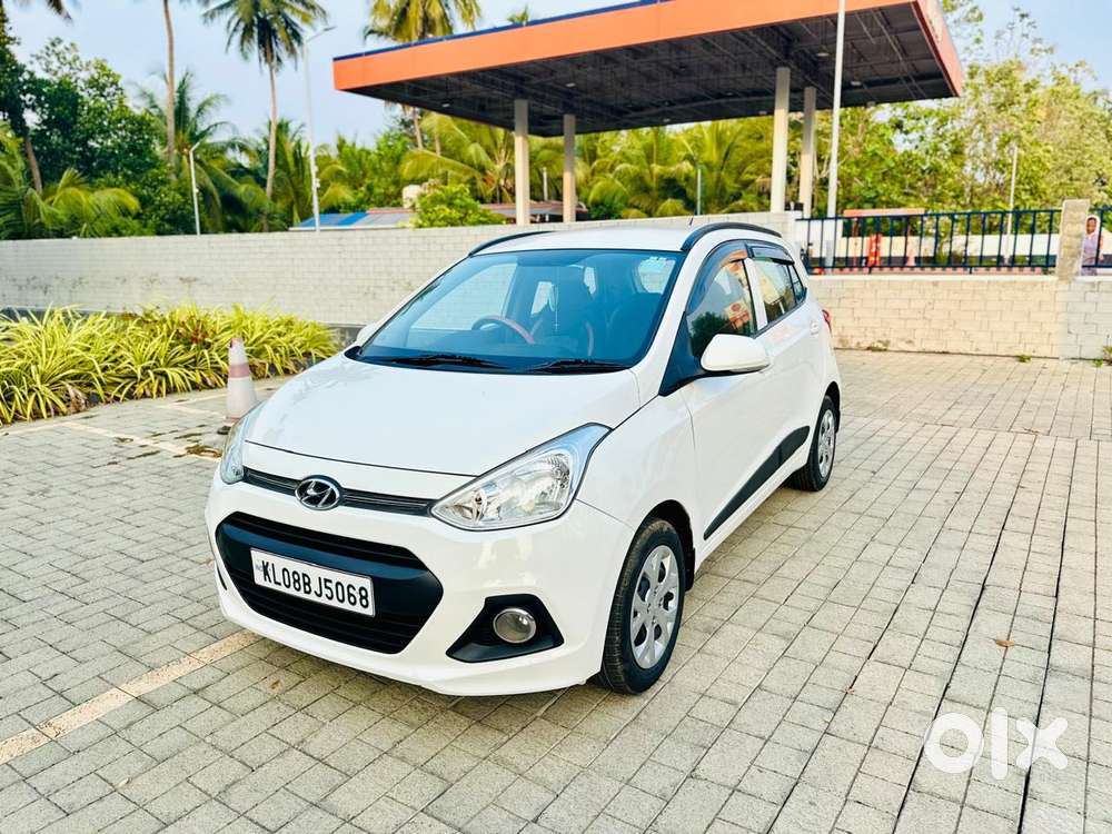 Hyundai Grand I10 2013-2016 Sportz, 2016, Petrol