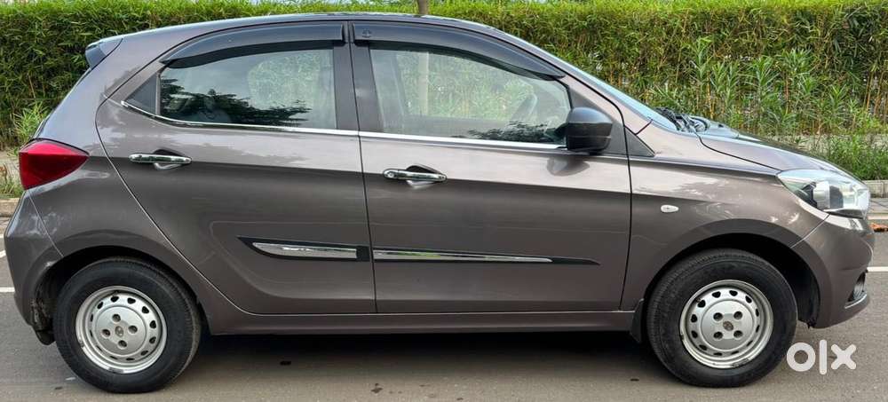 Tata Tiago 1.2 Revotron Xm, 2016, Petrol