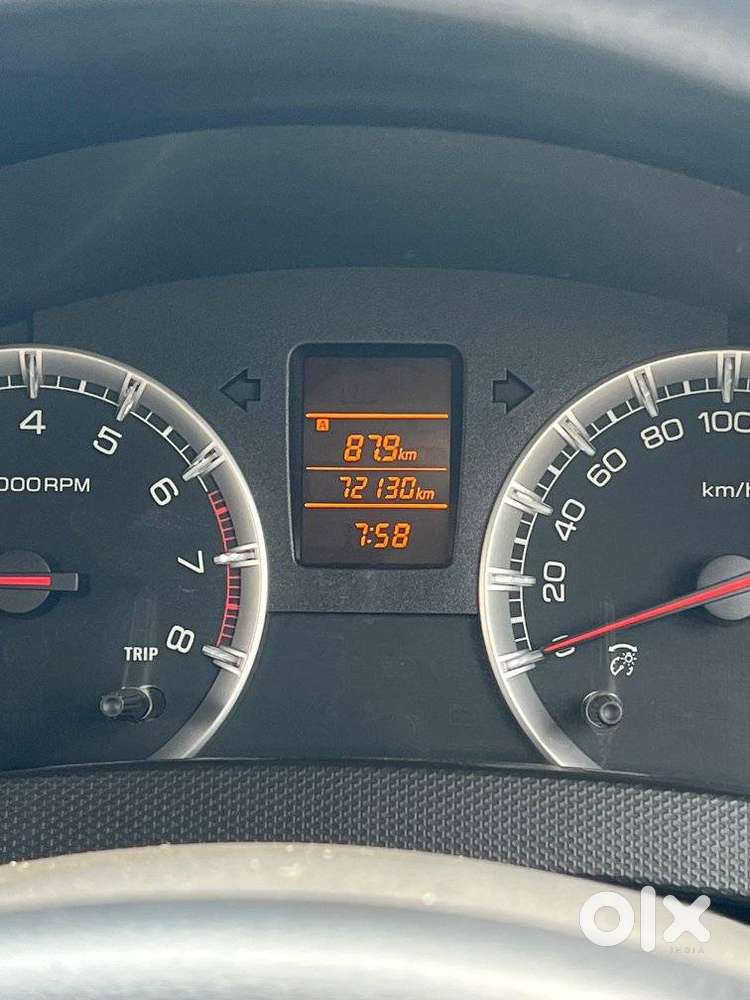 Maruti Suzuki Swift Vxi + Manual, 2015, Petrol