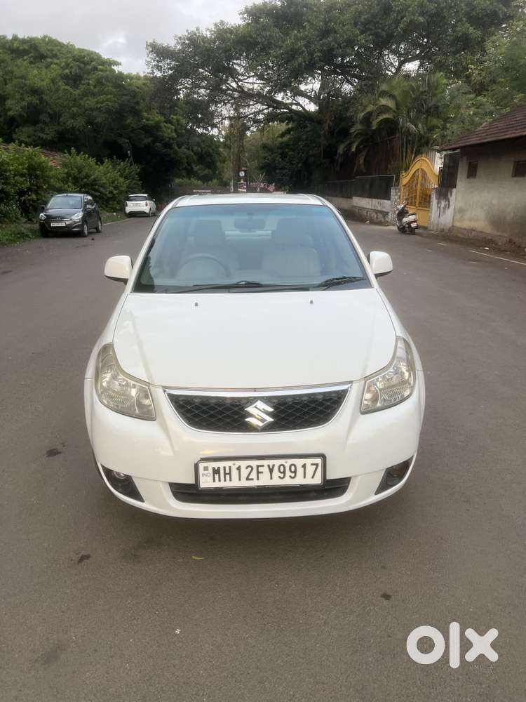 Maruti Suzuki Sx4 Zxi At Leather, 2010, Petrol
