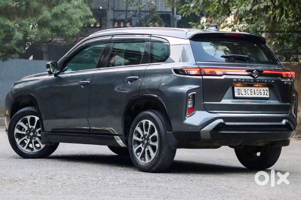Maruti Suzuki Grand Vitara 1.5 Alpha Plus Intelligent Hybrid Ecvt, 2..