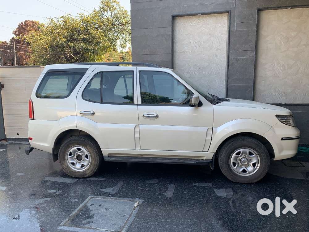Safari Storme Excellent Condition